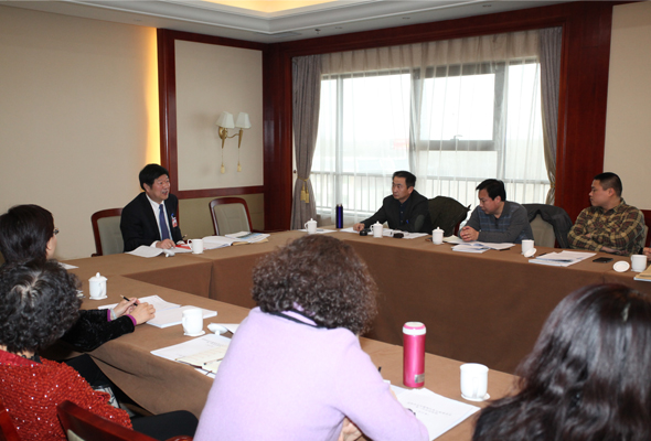 政协通州区五届三次会议与会委员分组讨论大会报告