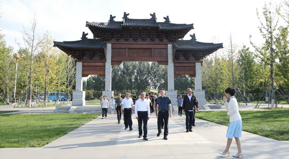 区政协举办2026年常委读书班活动