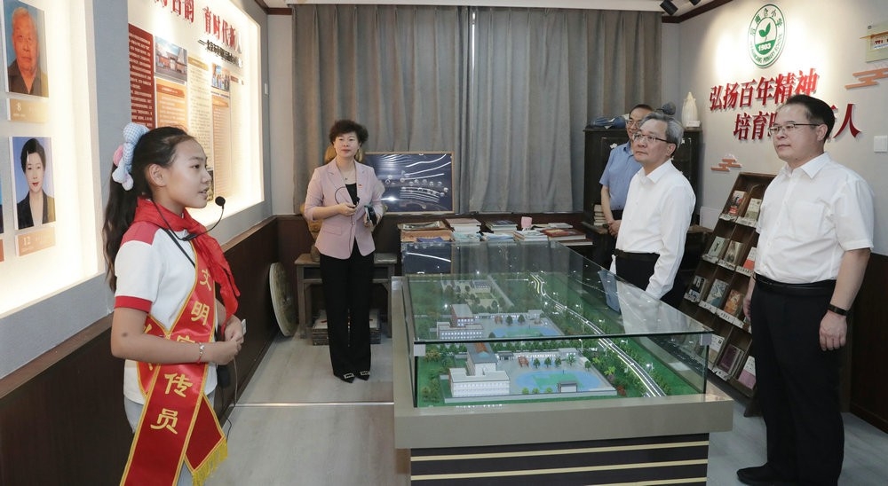 区政协调研教育工作 助力城市副中心教育高...